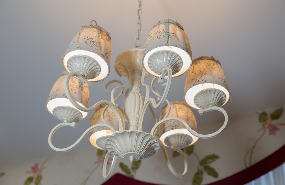 Scalloped Lamp Shades: Classic Elegance For Modern Living - Lux Lamp Shades